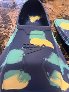 Speedo Navy Blue Swim Fins with Teal and Yellow Accents